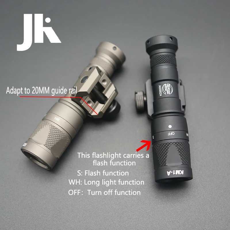 Tactical SF M300V M600V Flashlight Weapon Gun Light White LED Light Strobe With 20mm Picatinny Rail Airsoft Hunting Scoutlight W250722
