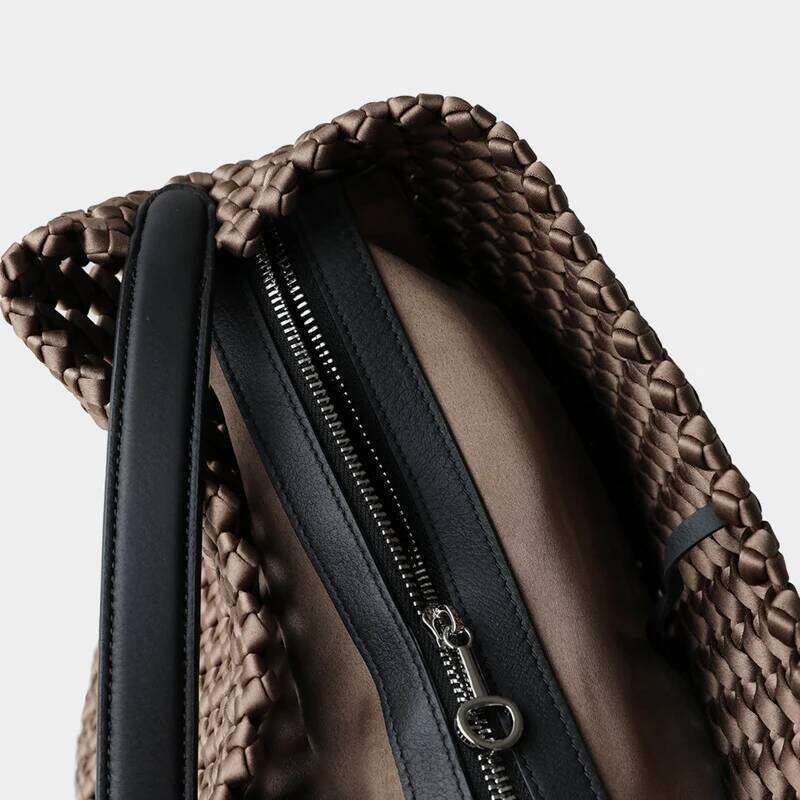 Women Large Capacity Designer Hollow Handbag 2025 New Woven Strap Underarm Shoulder Tote Bag