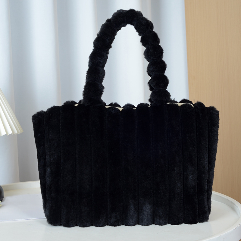 Plush Bag for Women 2025 Autumn Winter New Fashion Single Shoulder Underarm Bag Large Capacity Handheld Tote Bag Fluffy Bag