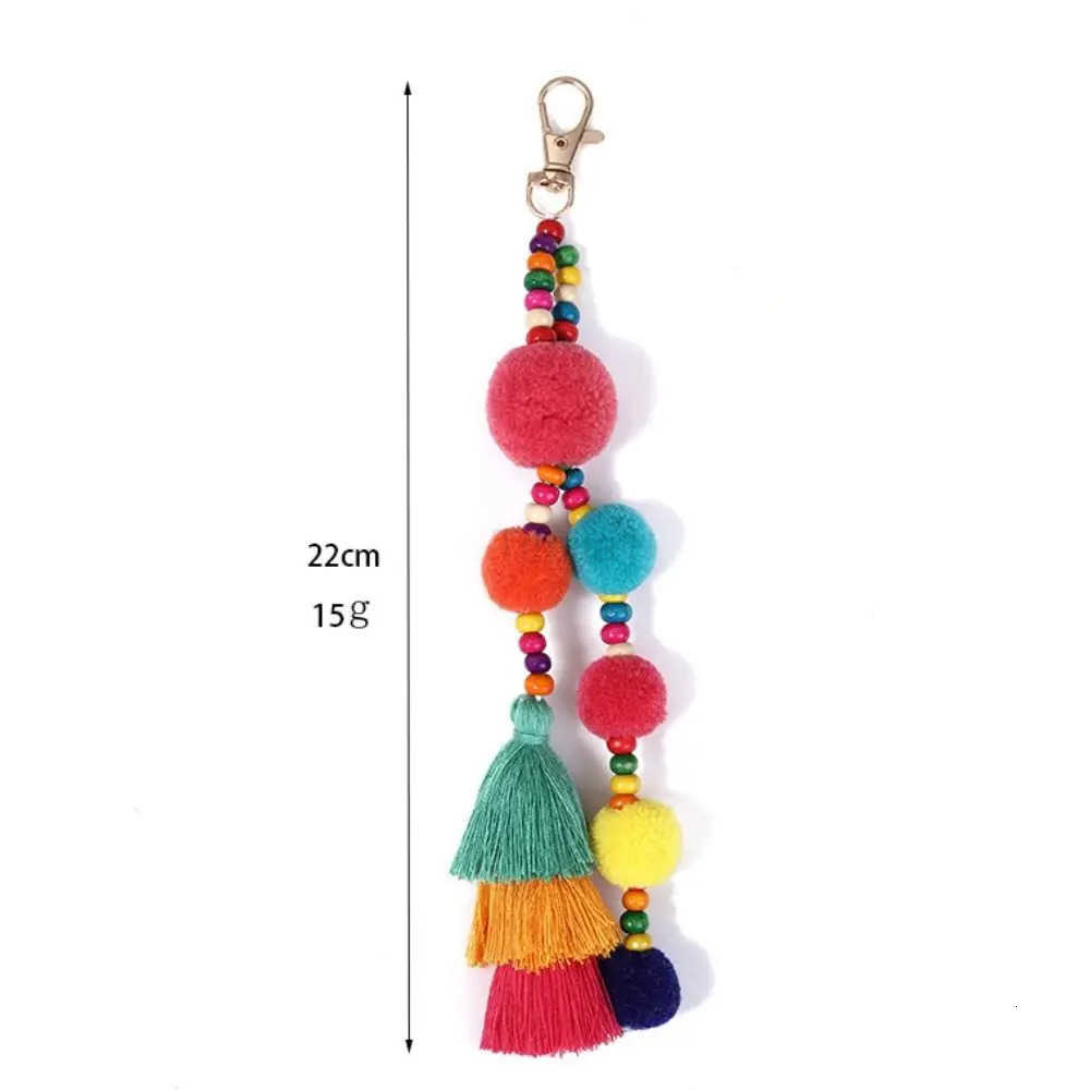 Boho Style Hair Ball Tassel Keychain Summer Beach Shell Keychain Colorful Pompom Keyring for Women Bag Hanging Pendants U250723
