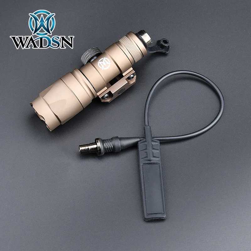300M300A Flashlight Surefire Scout Light Tactical Mini Gun Light Fit 20mm Picatinny Rail Airsoft Hunting Weapon Light W250722