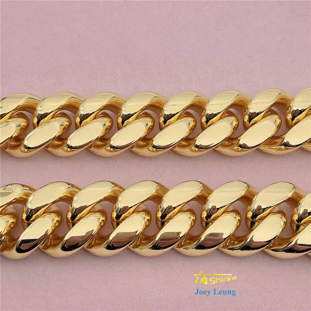 Hip Hop Style Iced Out Custom Lock Moissanite Diamond VVS Cuban Chain Stainless Steel Cuban Chain Necklace Miami Cuban Link