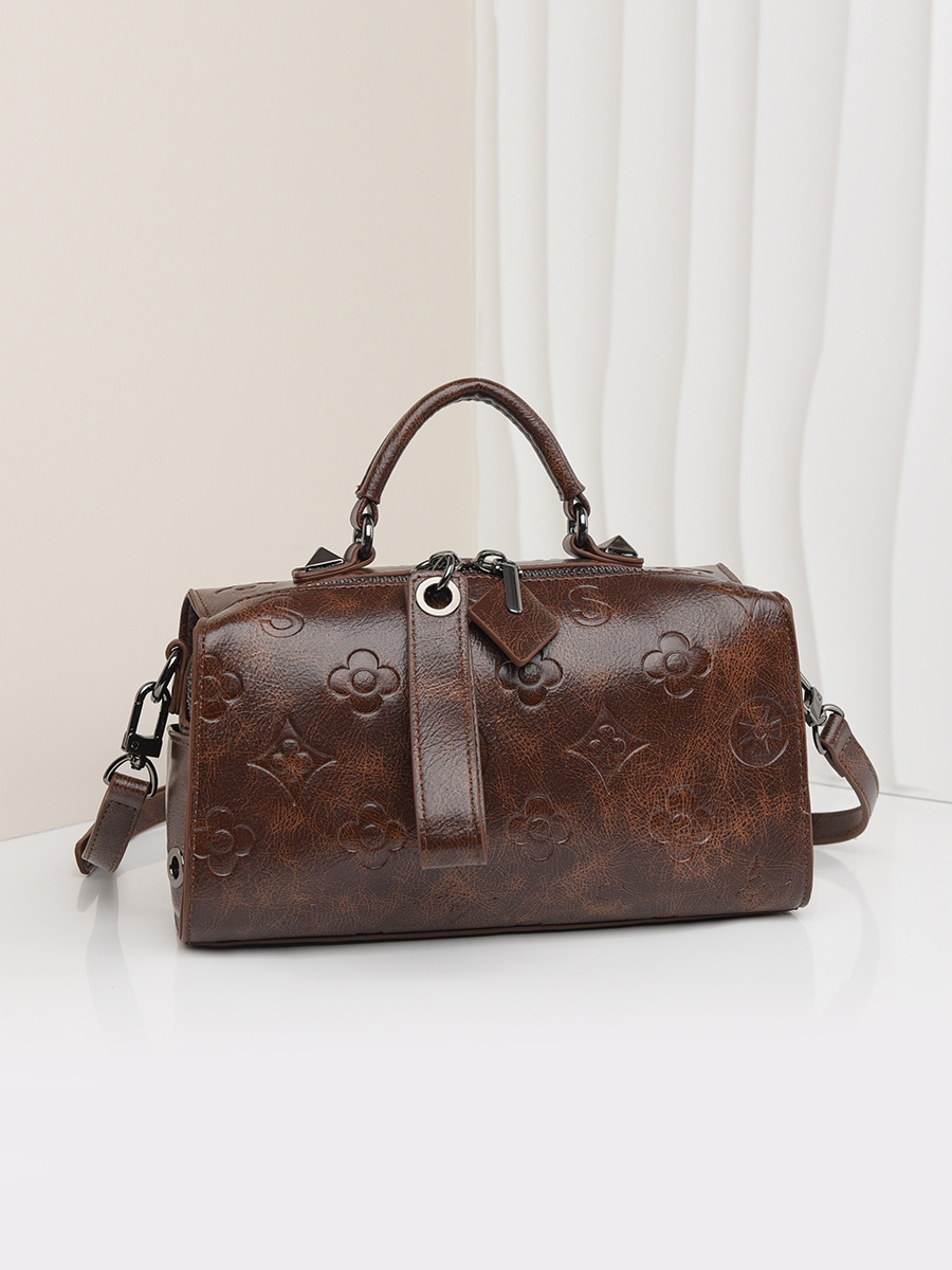 Single shoulder bag three-dimensional embosed bag women fashion large capacity pillow bag senior sense soft leather hand carry crossbody bag