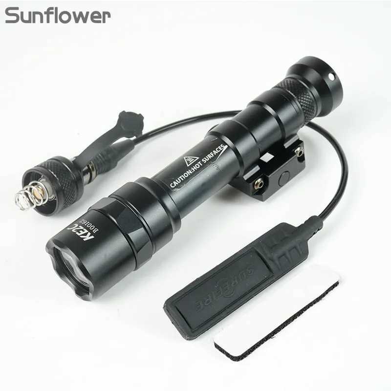 Tactical Gear SF X300U X300 M600 M600B M300 M300C Flashlight LED Torch AR15 Airsoft Hunting Weapon Scout Light Fits 20mm Rail W250722