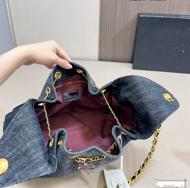 The denim bag is fashionable and practical, making it an excellent companion for shopping, studying, or working.