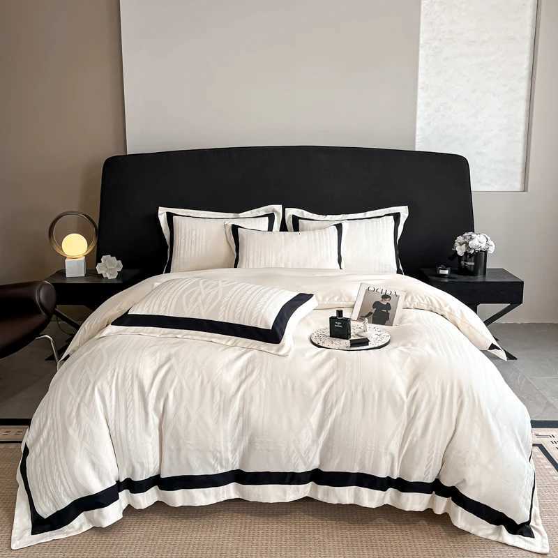 4Pcs Luxury Pearl White Jacquard Black Wide Edge Bedding Set Queen King Size Duvet Cover Set Bed Sheet/Fitted Sheet Pillowcases XJ250619