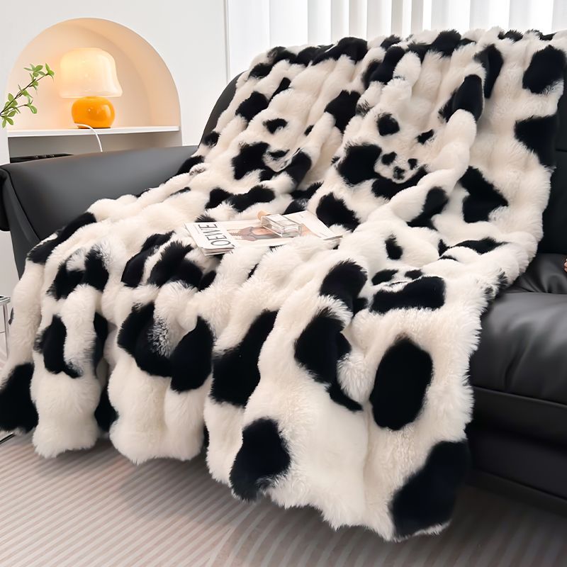 Designer Rabbit Fur Blanket Luxury Soft Fluffy Thick Blanket Flower Print Classic Letter Logo Cozy Milk Velvet Office Rest Blanket Coral Fleece Sofa B