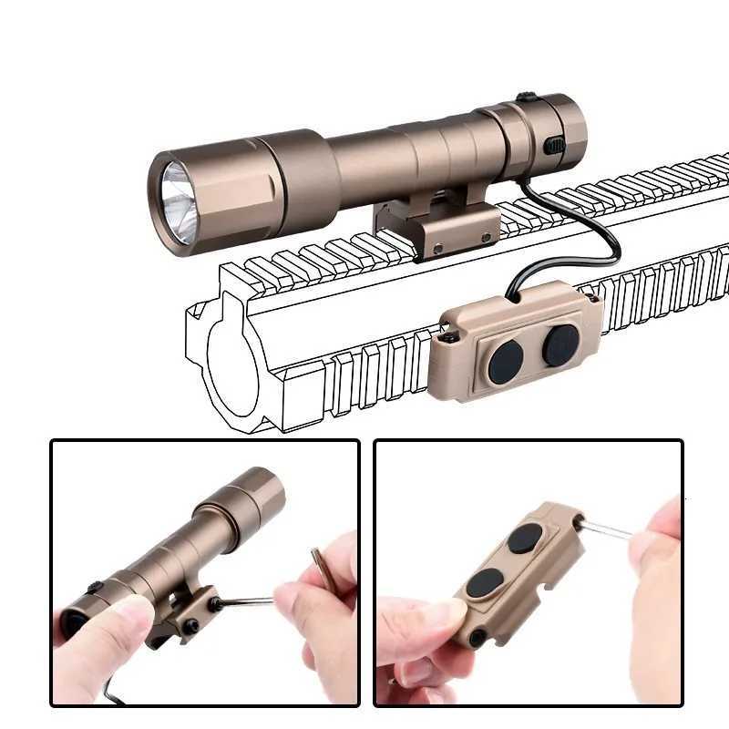 20mm Rail Dual Function Switch Hunting Weapon Scout Airsoft Accessories WADSN REIN 2.0 Flashlight 1300 Lumens White Light W250722