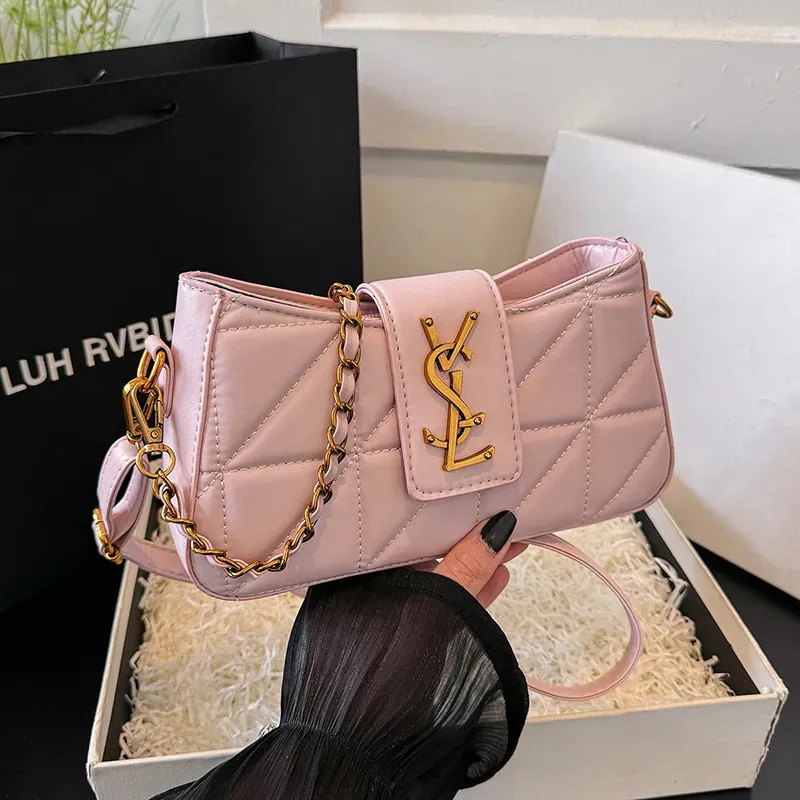 Free Shipping Chain Underarm Bag Women 2025 New Style Fashion Versatile Party Bag Letter Print Shoulder Crossbody Bag Pink Khaki001