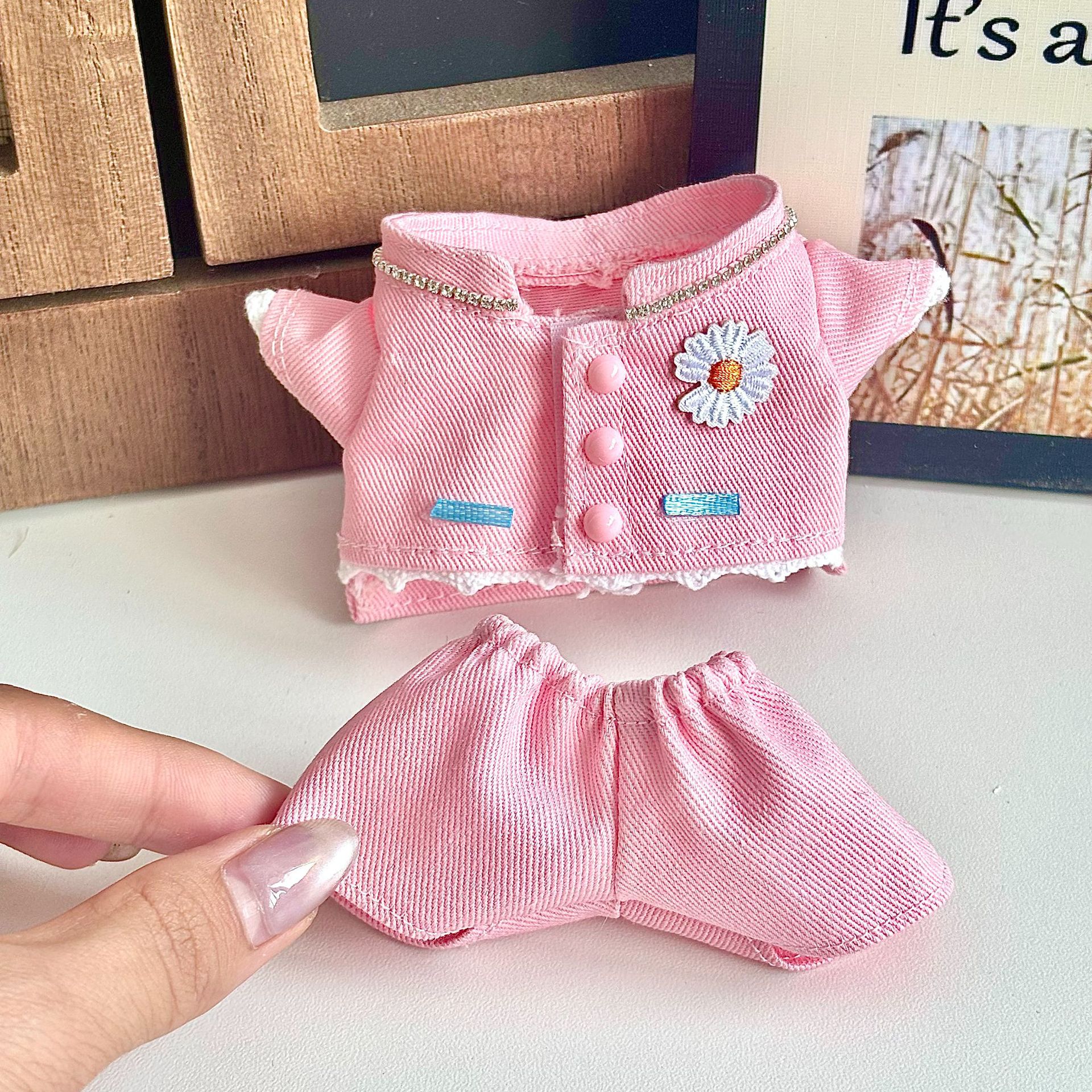 GD with G-Dragon labubu baby clothes 17cm suit second-generation pendant plush doll clothes