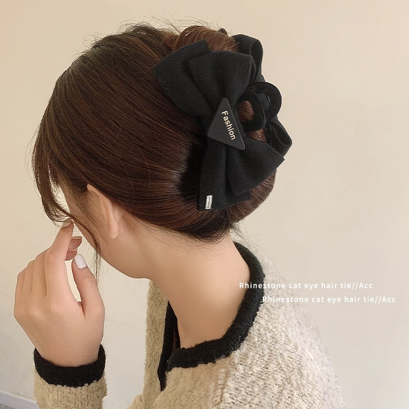 Christmas Gift Hair Clips Fabric bow Designer Women Luxurys Hairpins Fuzzy Letters Claw Clip Furry Winter Warm Hair Pin Designers Girls Hairclips Jewe