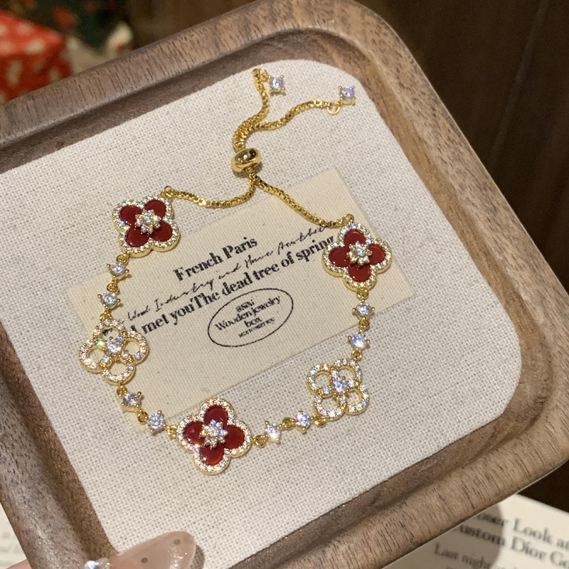 Gold Tone Clover Shaped Link Bracelet Shell & Crystal Accents Elegant Party Jewelry And Daily Wear Gift For Her High Quality And Stylish Jewelry