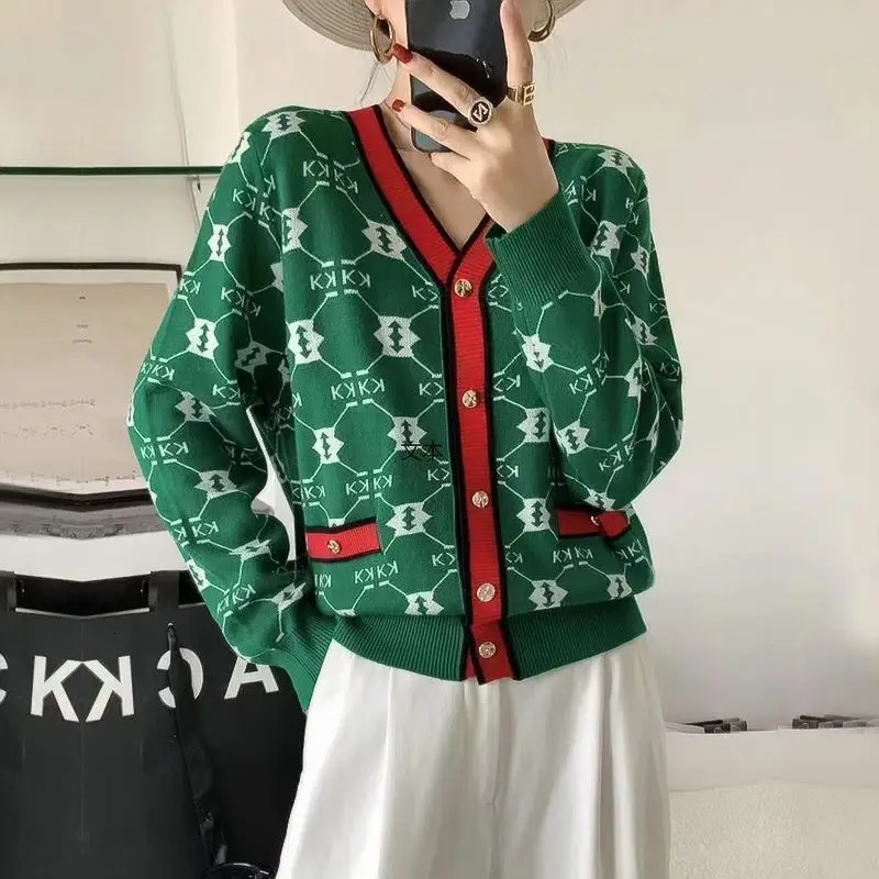 Temperament Office Lady Simplicity Women Clothing Printing Buttons Fashion Loose Autumn Winter Thin V-neck Long Sleeve Sweaters250723