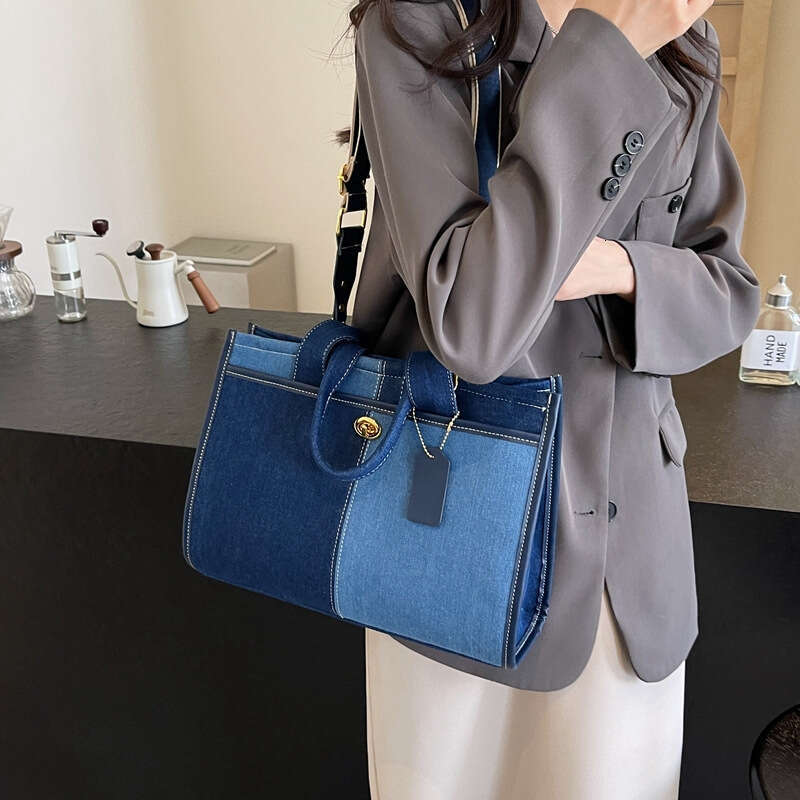 Borsa Di Denim Per Donne 2024 Nuovo Colore A Colori A Colori Tra Spalla Per Pen…