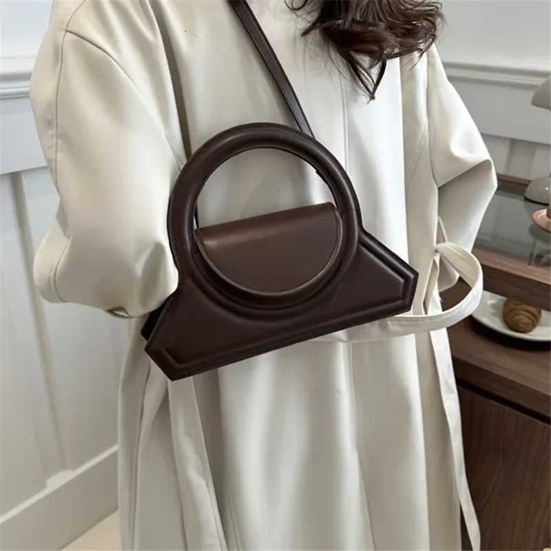 Solid Color PU Leather Elegant Tote Bag Versatile; Vintage Small Square Bag Stylish Shoulder Crossbody Bag for Work Occasions Y250730