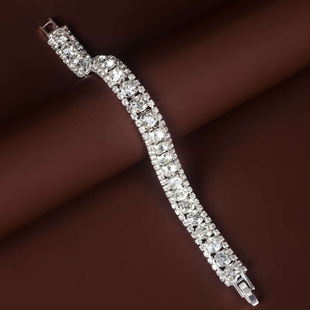 New style dia-studded bracelet fashionable temperament jewelry accessory