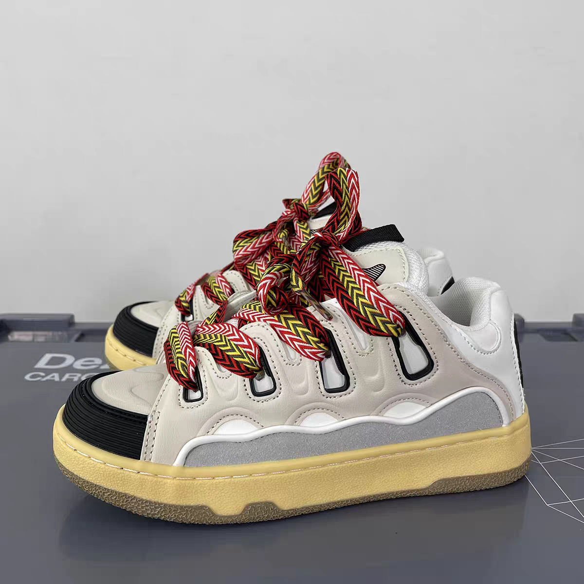 free shipping Men's casual and versatile sneakers from an Instagram trendy brand featuring Hong Kong style sneaker