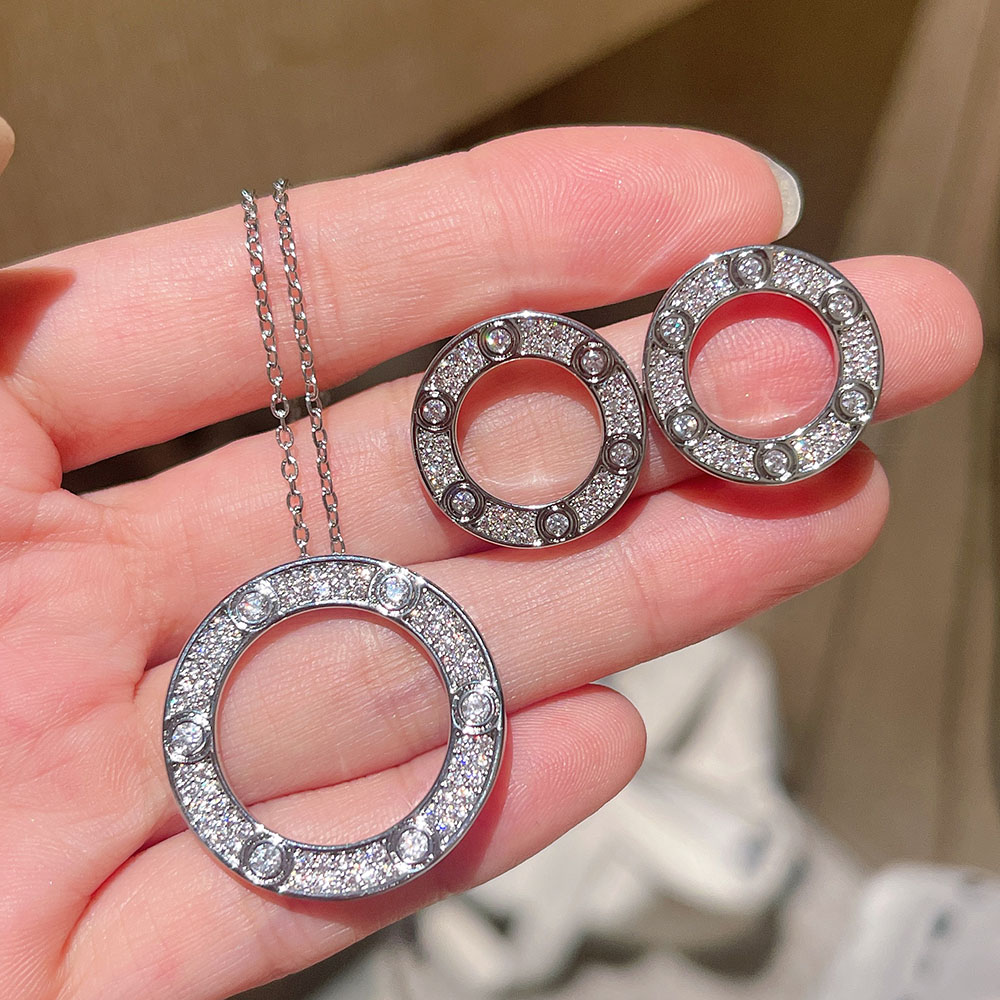 Fashion Jewelry Brand Set For Women Sparkling And Exquisite Round Stud Earrings Diamond Necklace Luxurious And Extravagant Gold-Colored Accessories