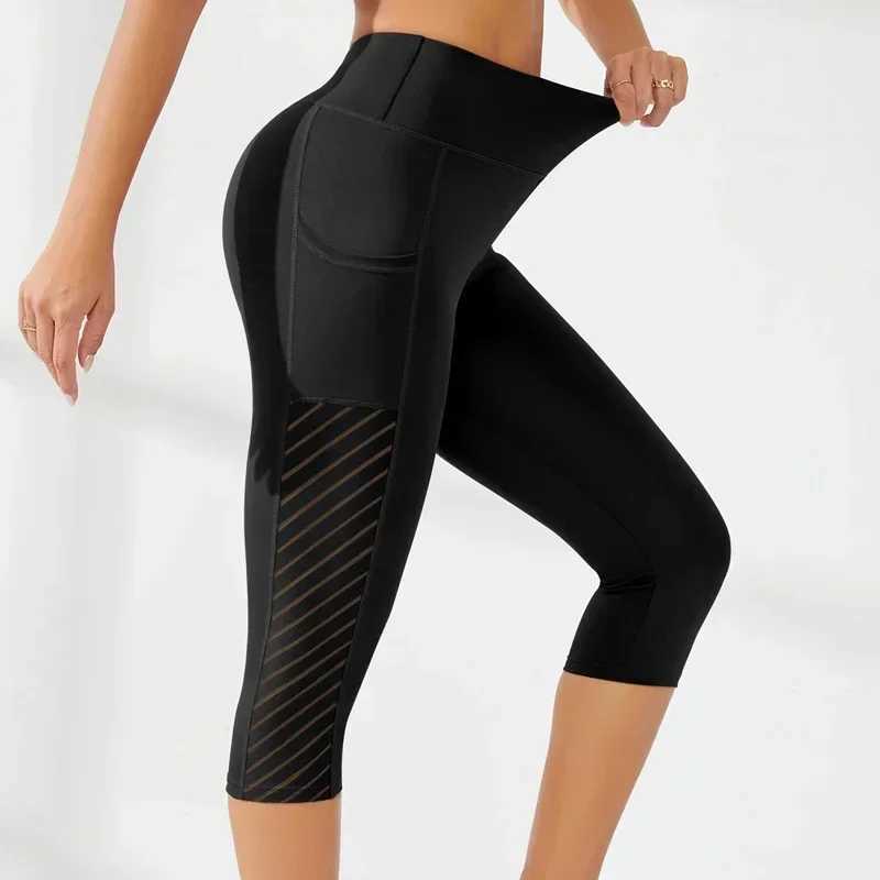 Sport Shorts Cropped Pants Female Fitness Nudity High Waist Hip Lift Running Yoga Side Pockets Tights Quick Dry Gym Sportswear XJ250724