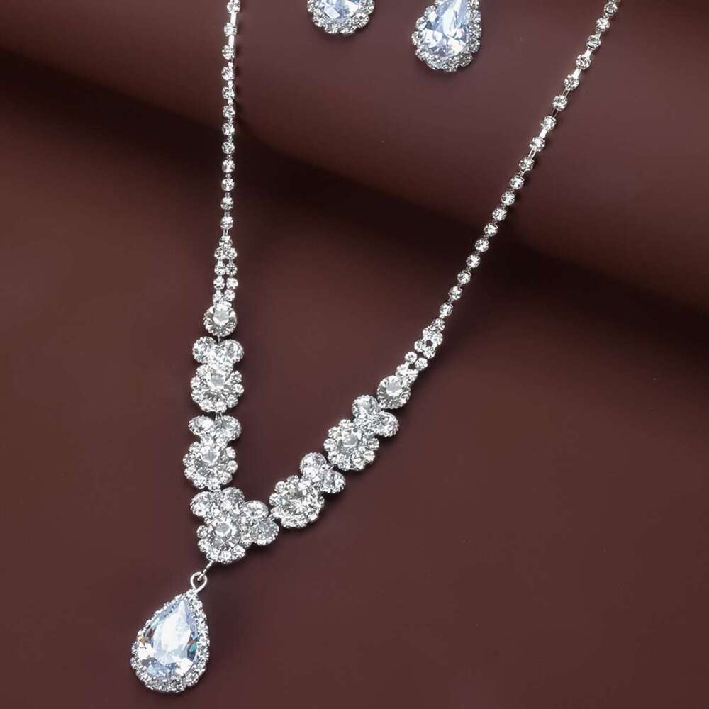 Korean Style Rhinestone Set Necklace Fashion Versatile Zircon Women's Water Drop Earrings Yiwu Jewelry Factory