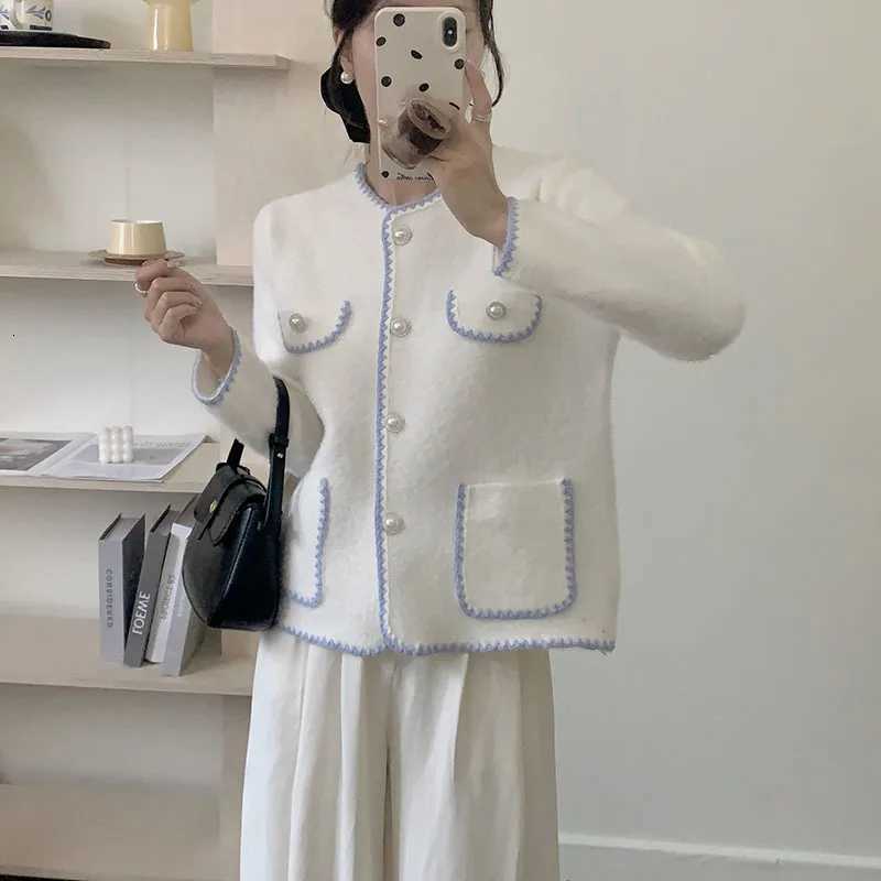 Fashion Pearl Single Breasted Cardigan Women Autumn Winter Mixed Color Long Sleeve Cardigans Women O-Neck Coat Korean Style X250724