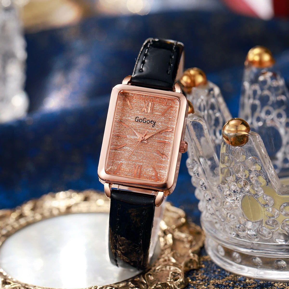 Simple and Stylish Square Bar Scale Belt Quartz Watch 250723