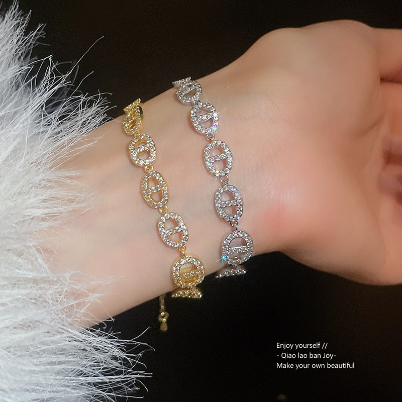 Silver Tone Link Bracelet Pave Crystal Accents Chic Daily Jewelry And Gift For Her High Quality And Stylish Jewelry