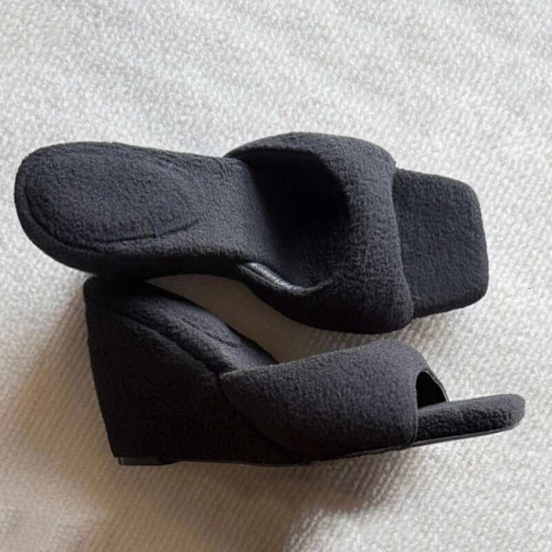 Heel Sandals Sandals Shoes Women Heels Round One Strap Wedge High Heels For Women Niche Fashion Versatile Plush Bread Square Toe Sandals