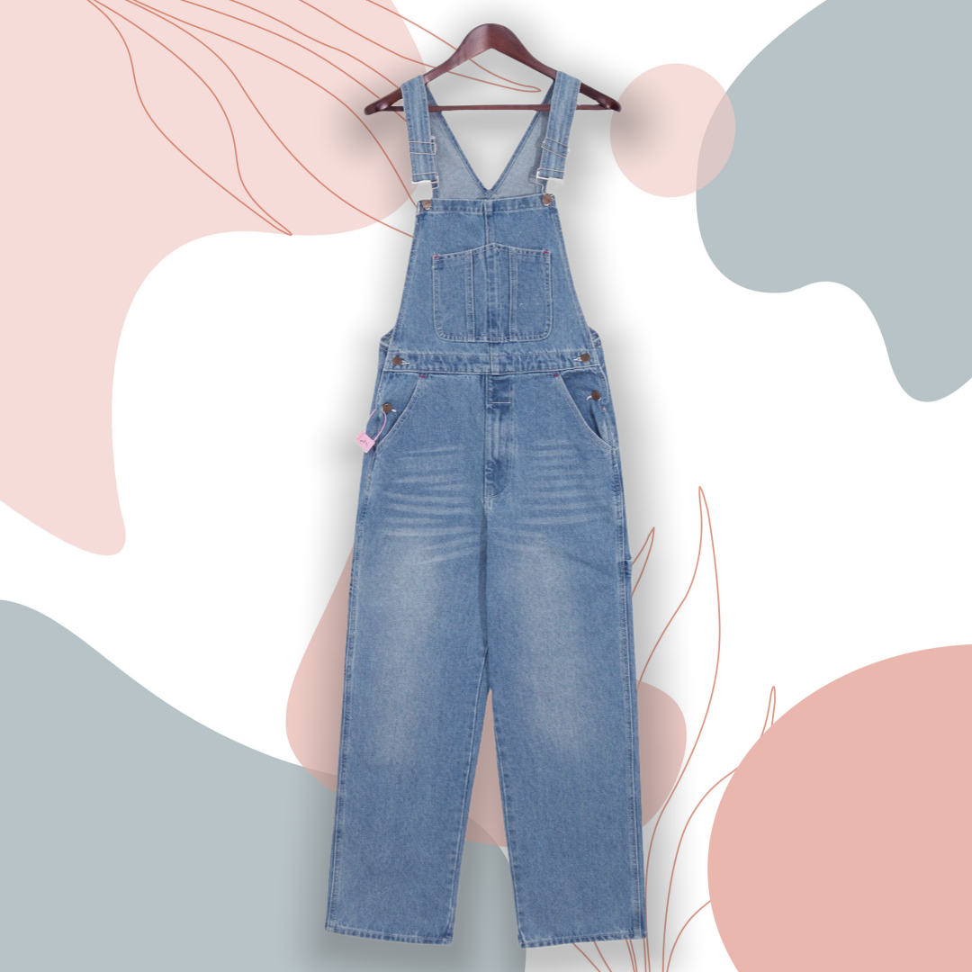 Tailored Fit Jeans with Adjustable Strap Detail for Stylish Comfort