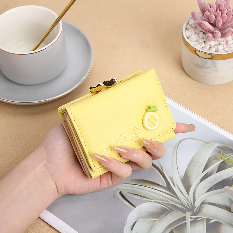 Free Shipping 2025 Designer Bag New Cute Foldable Women's Korean Wallet Cartoon Mini Clip Coin Wallet