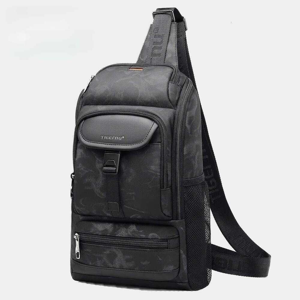 New Fashion Multi-Pocket Chest Bags With Innovative Zipper Design Splashproof Shoulder Bag Large Capacity Traveling