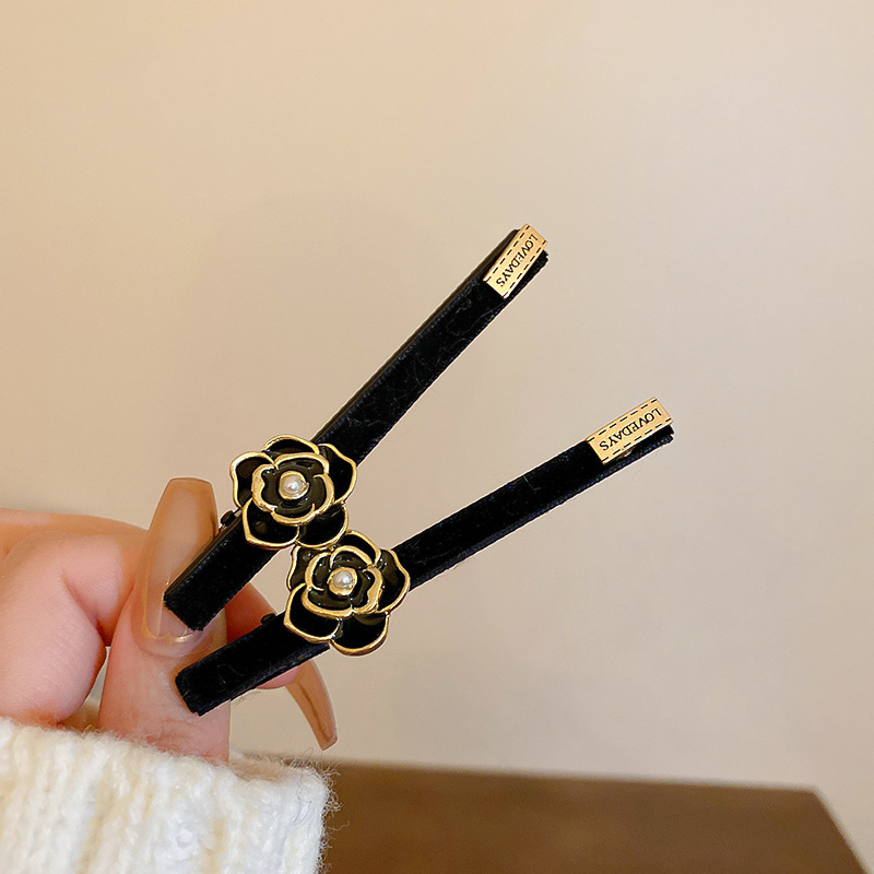 Sessy Camellia Flower Charm Hair Clip A Fresh And Sweet Literary Retro Accessory That Goes Well With Any Hairstyle For Women
