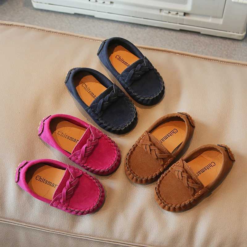 New Boys Loafers Weave Suede Slip-on Solid Color Children Casual Shoes Autumn Leisure Light Cover Toe 21-35 Elegant Kids Flats XJ250724
