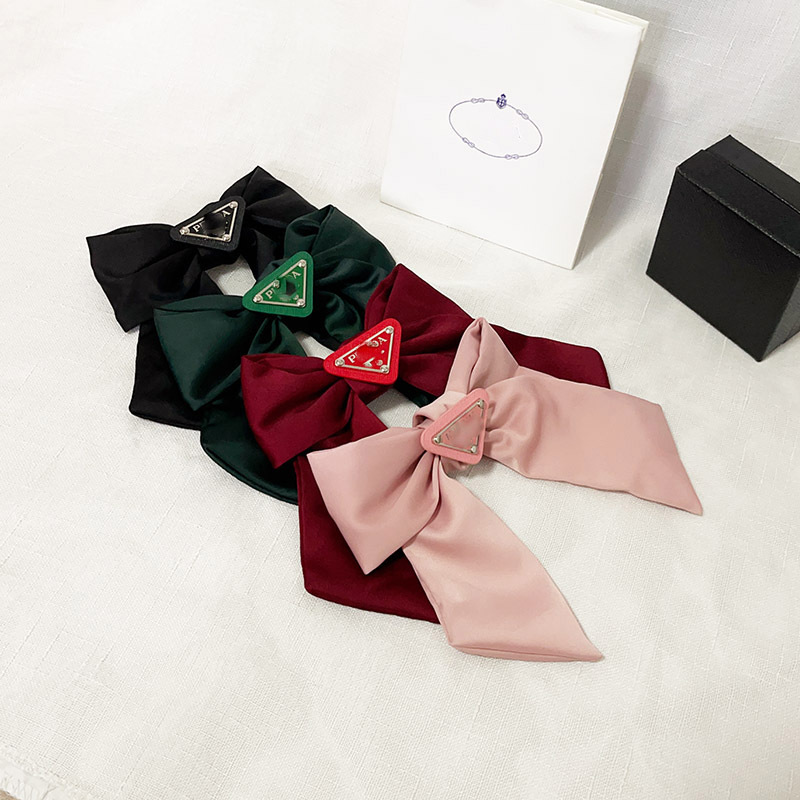 Korean Style Bow Hair Clip Simple And Fashionable Girl's Triangle Logo Spring Clip Top Clip Instagram Internet Famous Retro