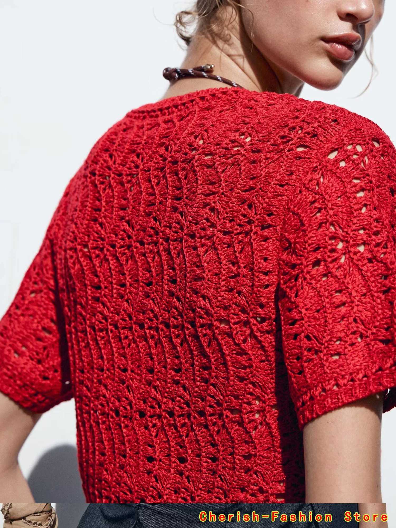 2025 New Red Knitted Short Sleeve Cutout Design Cardigan for Women Summer Casual Fashion Personality Versatile Knitwear X250724