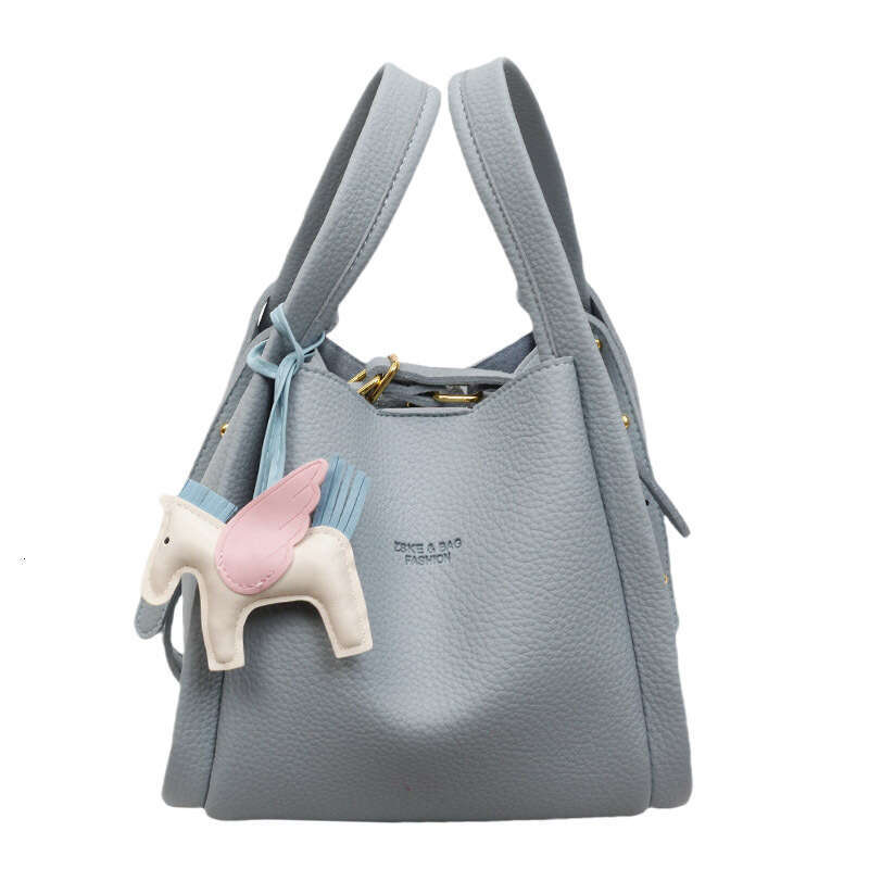 Handheld Bucket for Women 2025 New Casual Commuter Crossbody Stylish Simple Basket Bag