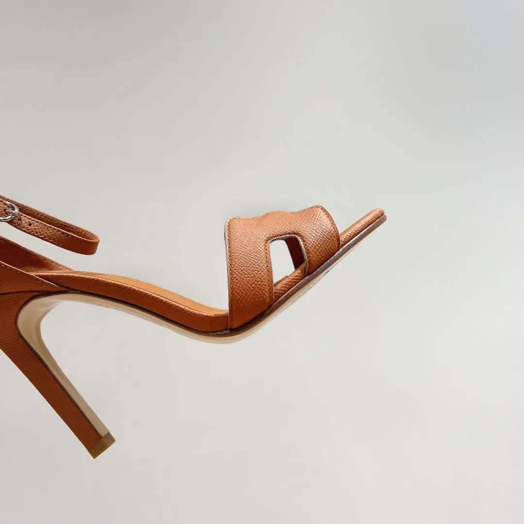 Luxury Designer women Summer Open toe high heel shoes Ankle-Wrap Leather stiletto sandanls Beach shoes sexy Evening shoes wedding shoes Factory footwear