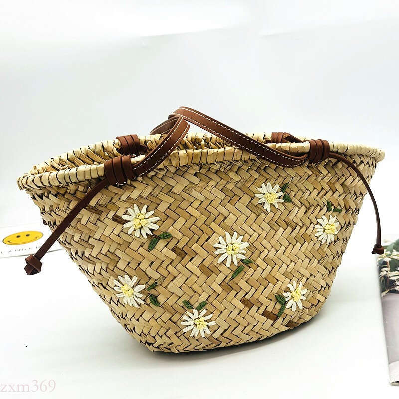 New Women's Embroidered Handwoven for Outings, Fashionable Shoulder Beach Bag, Fresh ZA Small Straw Bag