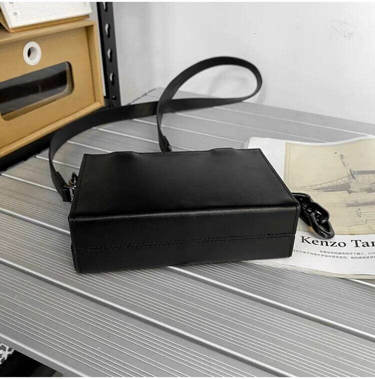 Man Small Box Shape Shoulder Crossbody Bags Pu Leather Designer Handbag Purse New Fashion Woman Chain Mini Messenger Bag