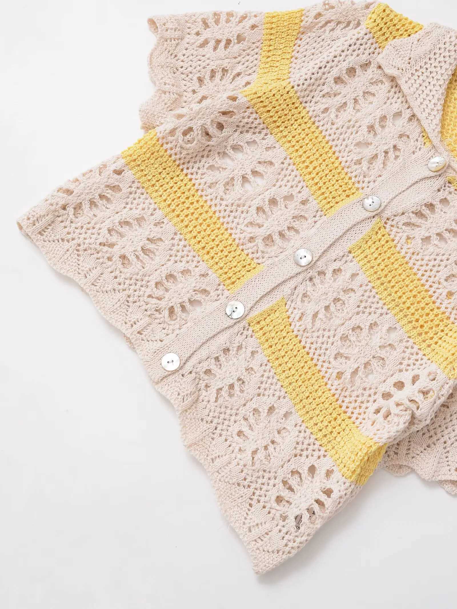2025 Womens Summer New Jacquard Hollow Out Decorated Casual Elegant Lapel Short Sleeve Striped Knit Cardigan X250724