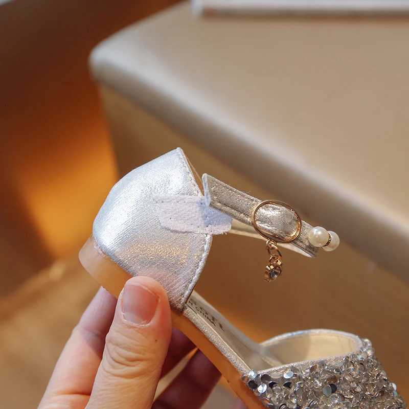 New Children Princess Shoes for Girls Bowtie Glitter Children Baby Dance Shoes Shiny Casual Toddler Girl Sandals XJ250724