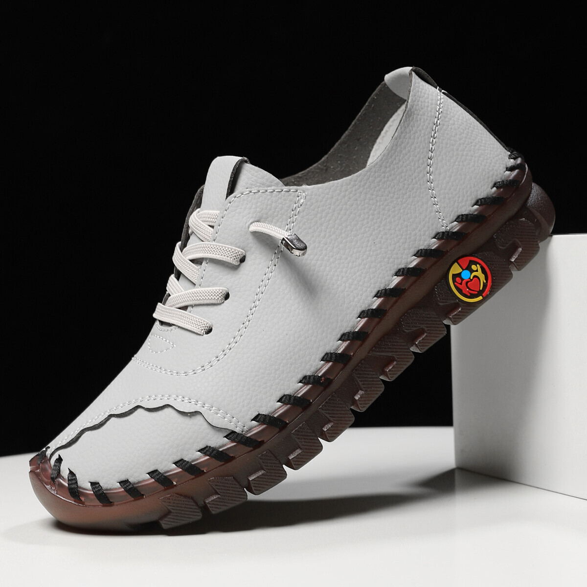High-Quality Handmade Versatile Soft Sole Mom Large Size Women's Flat Single Casual Shoes