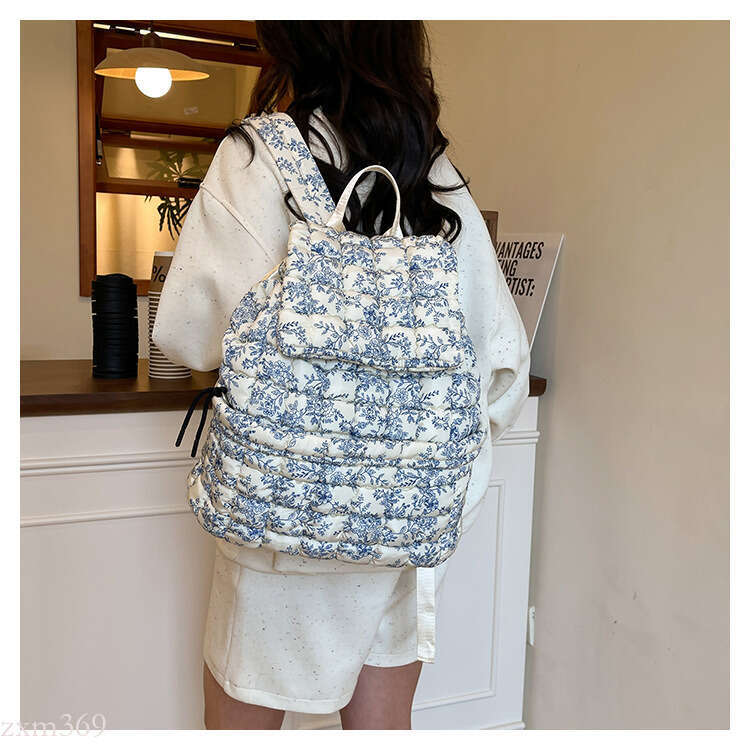 Down Pleated Backpack Women's Cloud Large Capacity Fluffy Plaid Lightweight Puff Bag