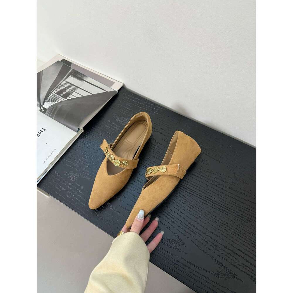 Inner Height Increasing Single Fashionable Versatile Little Fairy 2025 New Internet Celebrity Casual Pointed Mary Jane Shoes for Women