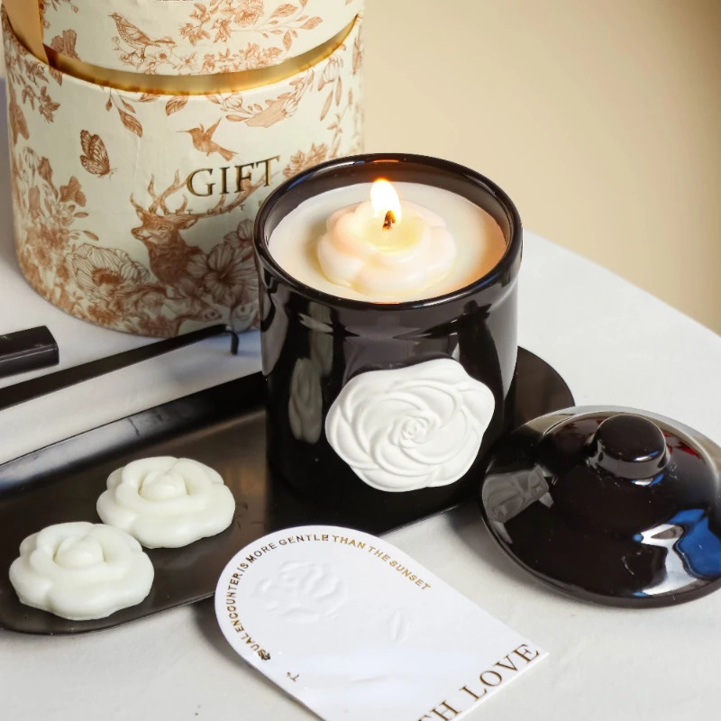 Luxury French Camellia Black Ceramic Mug Aromatherapy Cup Coffee Mugs Home Decoration Candle Wooden Holder Household Ornaments 250724