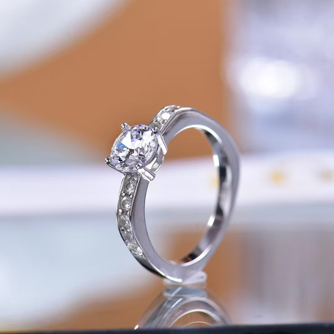 925 Sterling Silver Square - circle Moissanite Ring - High - quality Lab - Created Gem, Unique and Timeless Design