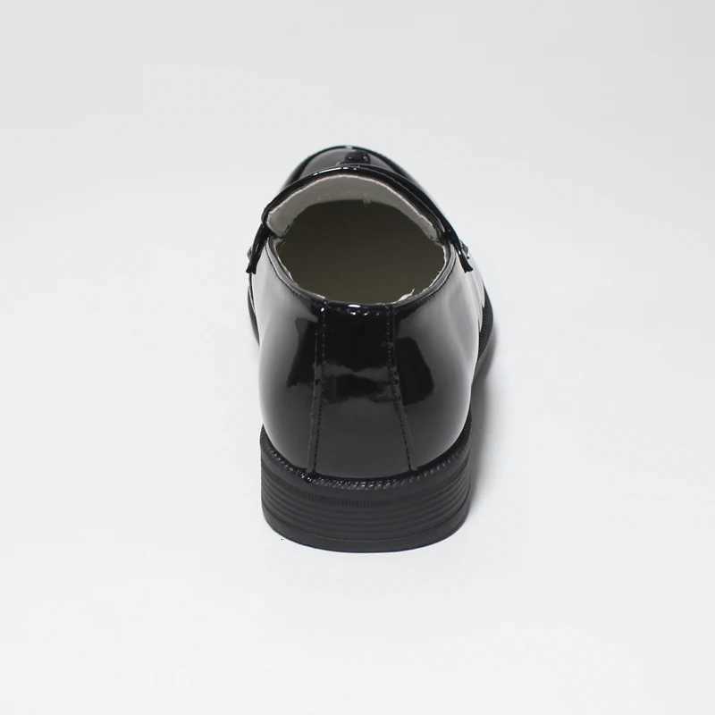 2023 Boys Shoes for Children Teenagers for Weddings Performance Shows Stage Black Casual Flats Kids Patent PU Leather Shoes Soft XJ250724
