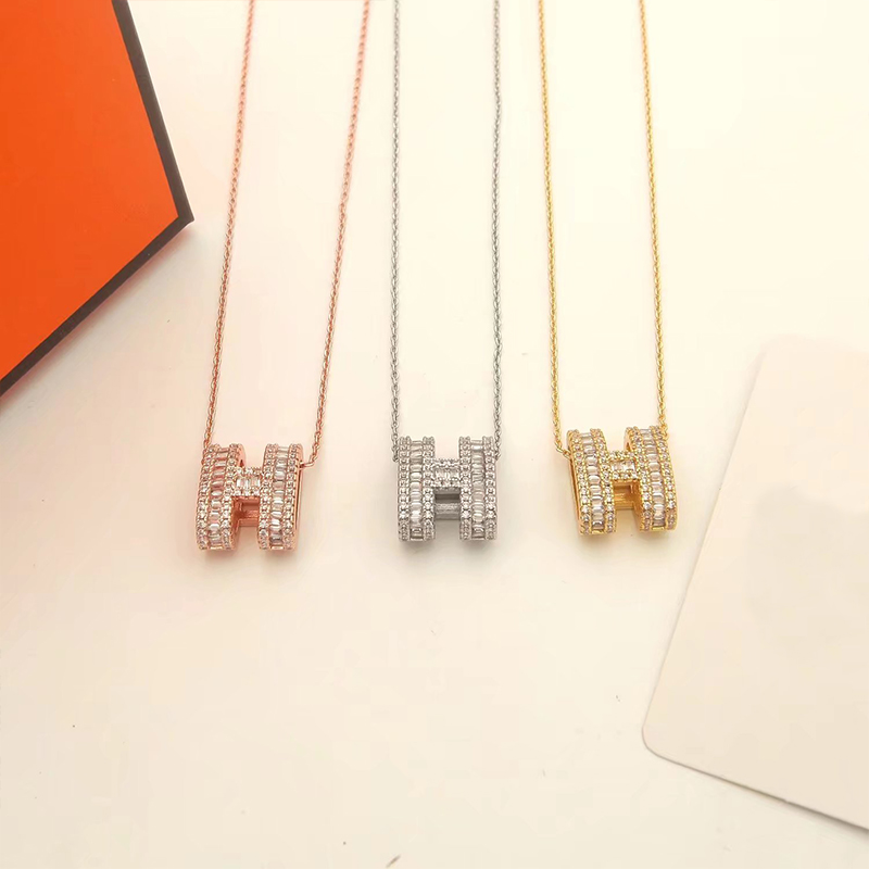 Fashion brand H necklace classic oval diamond pendant necklace luxurious 18k gold designer necklace for women