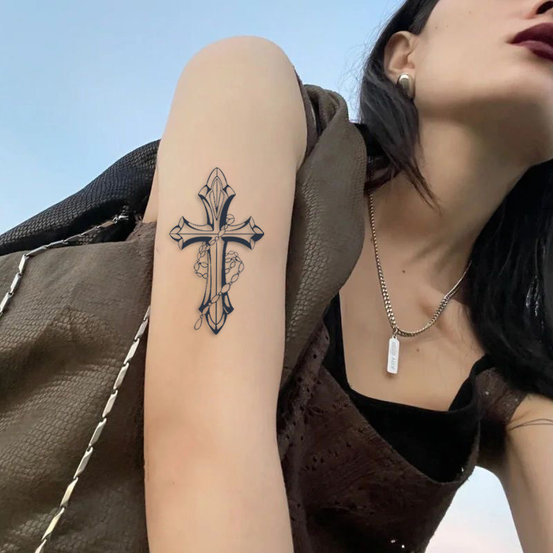 Chain cross print, juice tattoo sticker, European and American spicy girl, high-end feeling, arm washable, blue tattoo