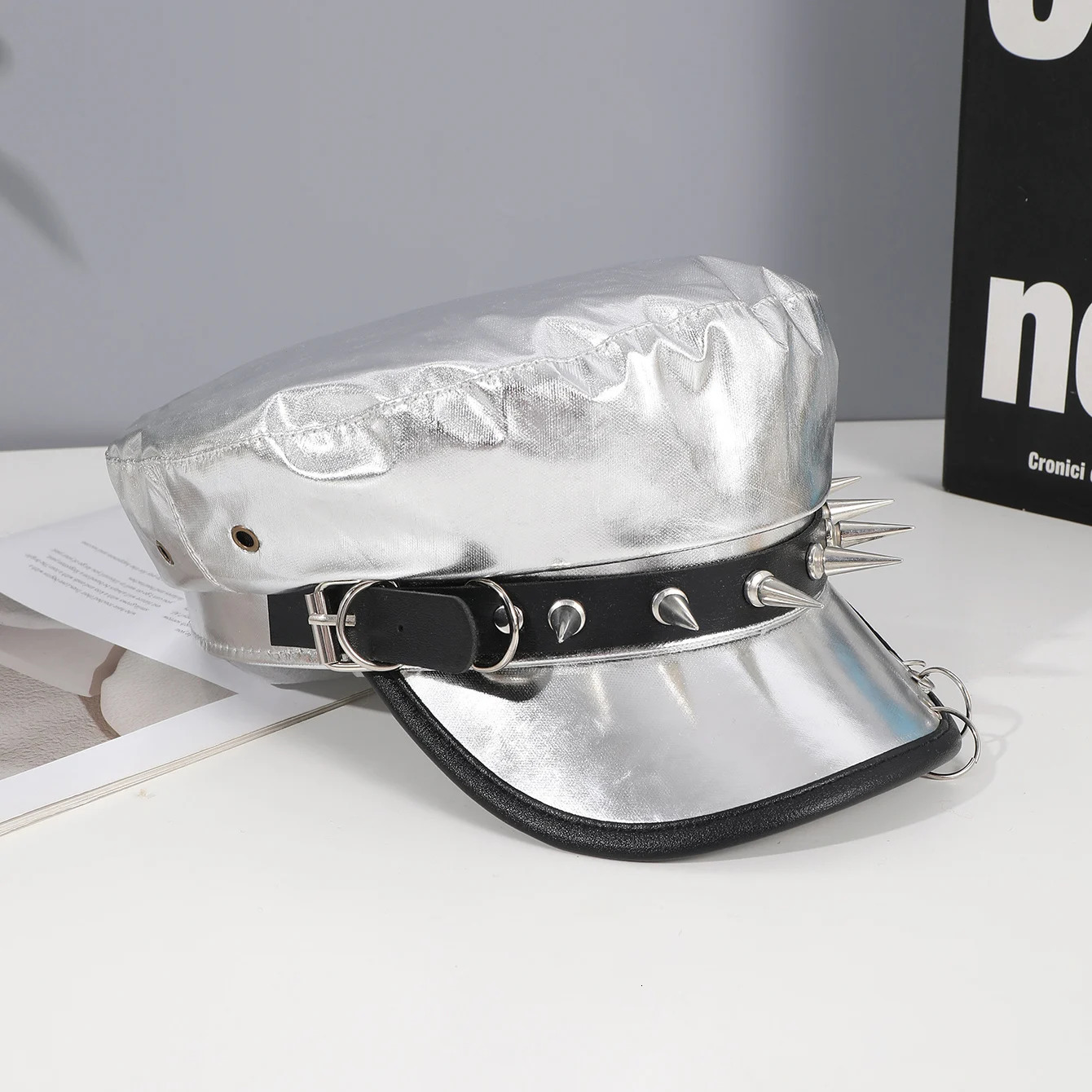 Sweet cool Spice Girl style riveted spider hoop PU leather sboy hat Y2K fashion trend shopping face small beret 250723
